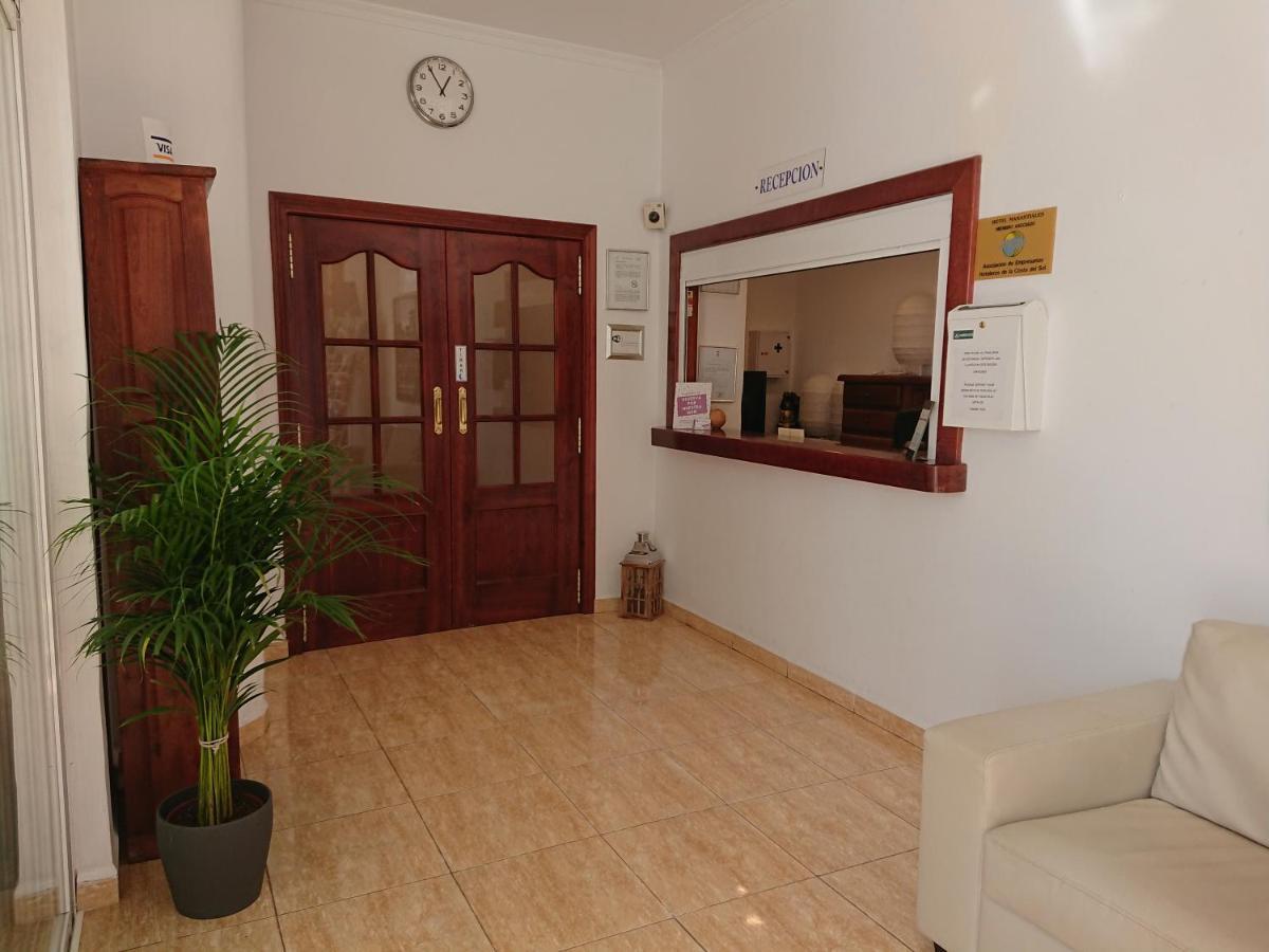טורמולינוס Hotel Manantiales מראה חיצוני תמונה