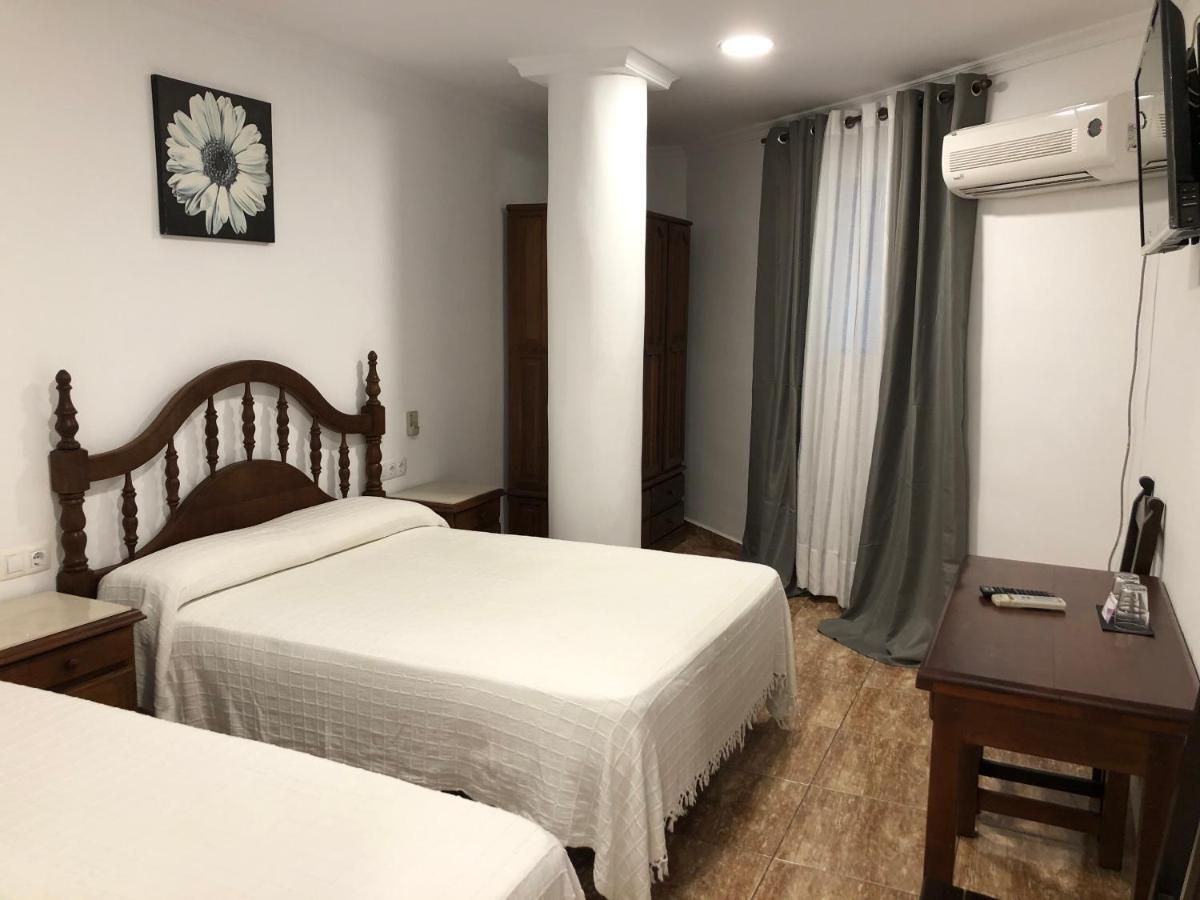 טורמולינוס Hotel Manantiales מראה חיצוני תמונה
