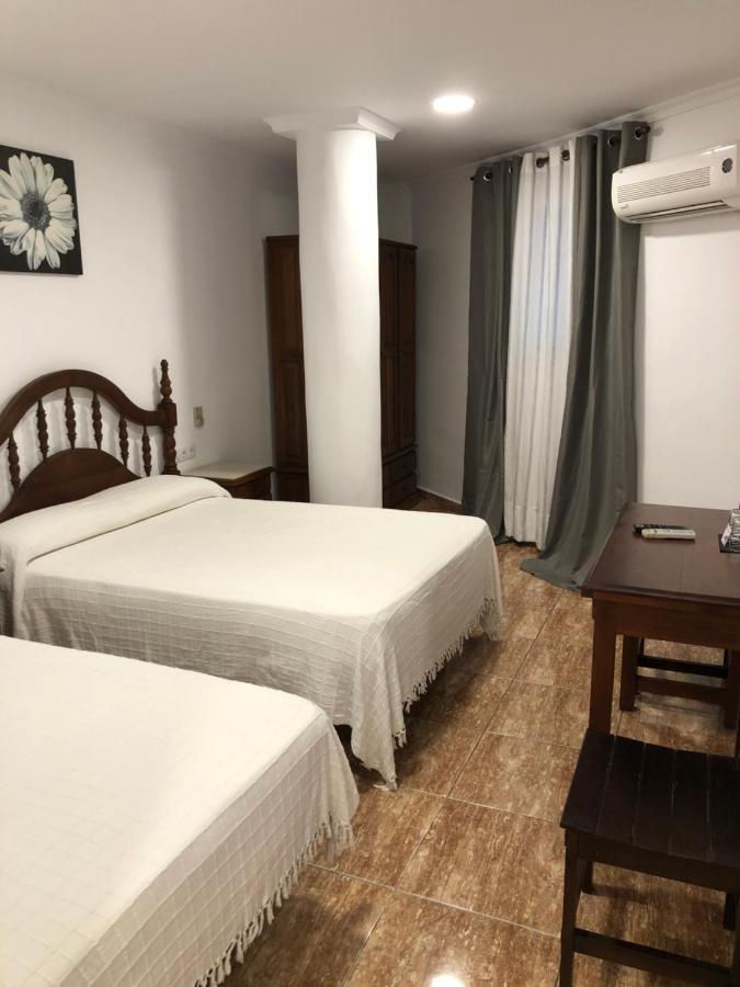 טורמולינוס Hotel Manantiales מראה חיצוני תמונה