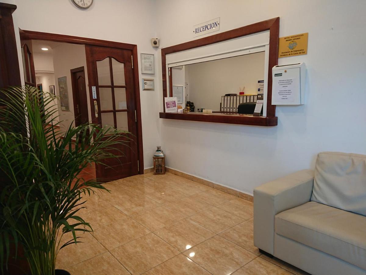 טורמולינוס Hotel Manantiales מראה חיצוני תמונה